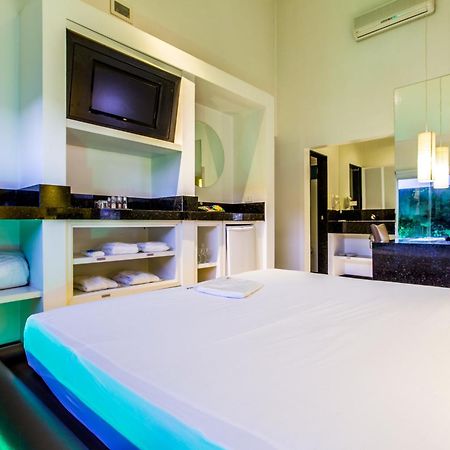 Motel Platinum Londrina Extérieur photo