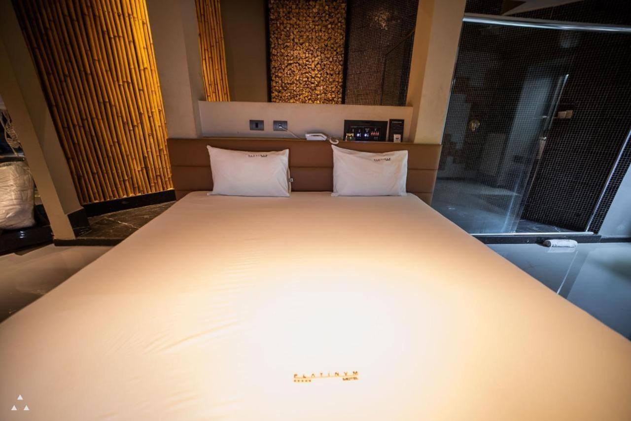 Motel Platinum Londrina Extérieur photo