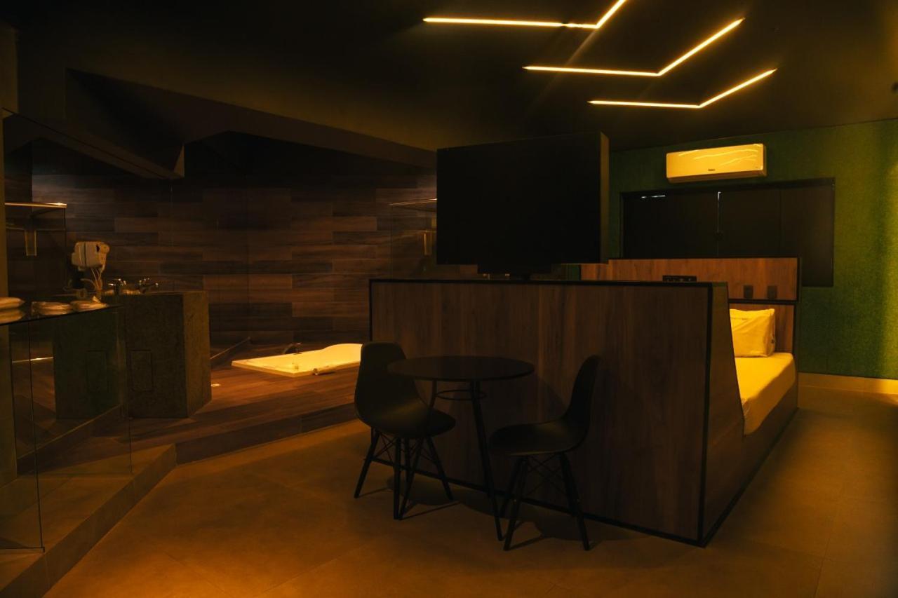 Motel Platinum Londrina Extérieur photo
